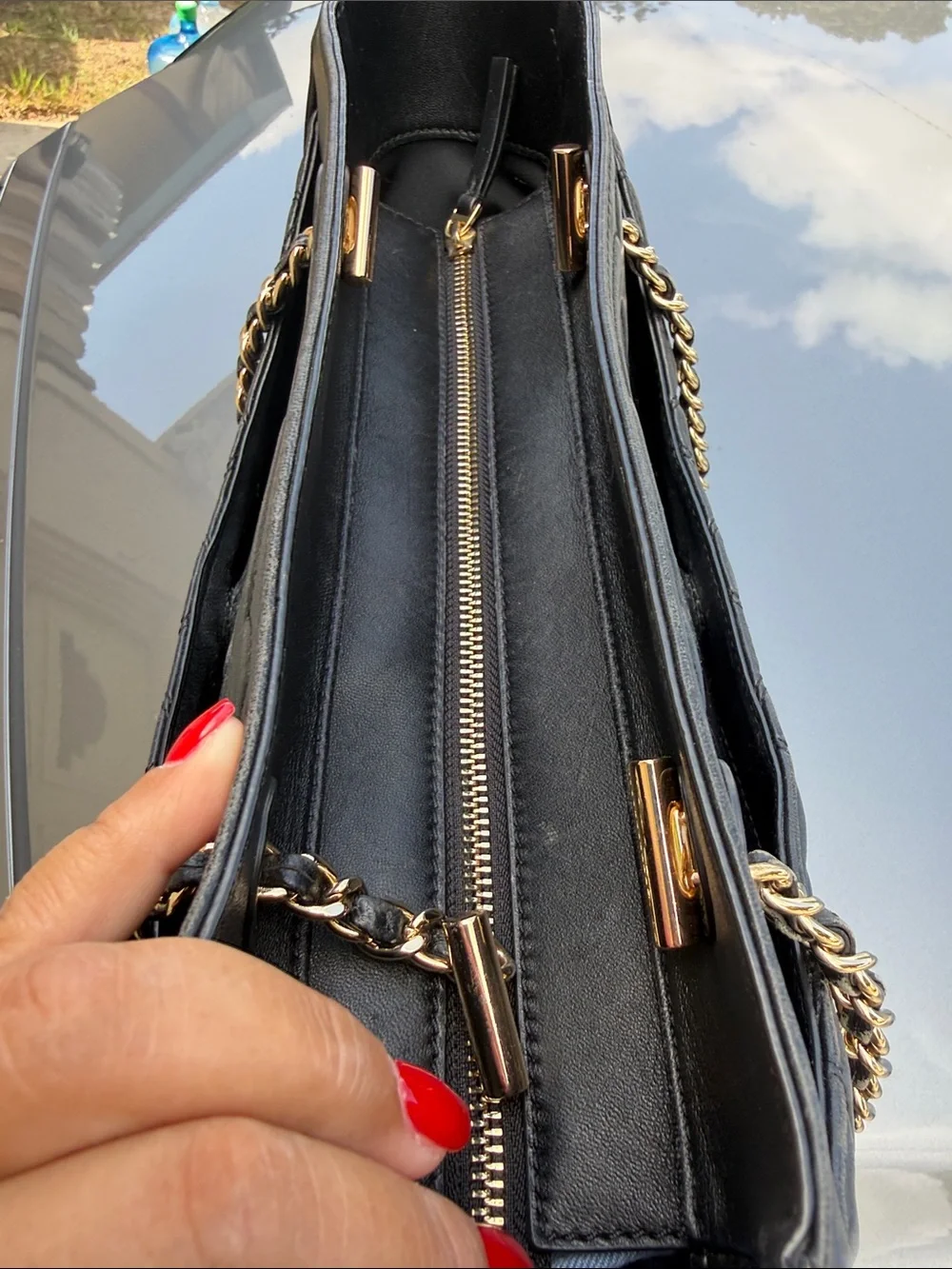 Tory Burch Savannah Tote featuring a prominent embossed double-T & Gold Chain